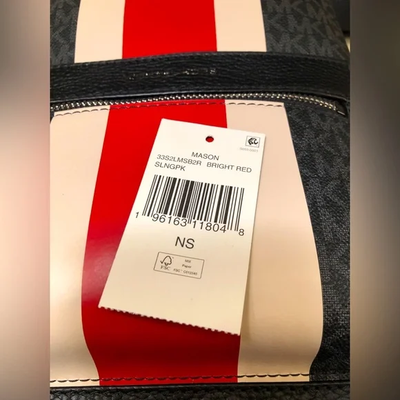 💥Moving to @the_bag_guy💥Michael Kors - Mason Varsity Stripe Sling Pack - Picture 16 of 16